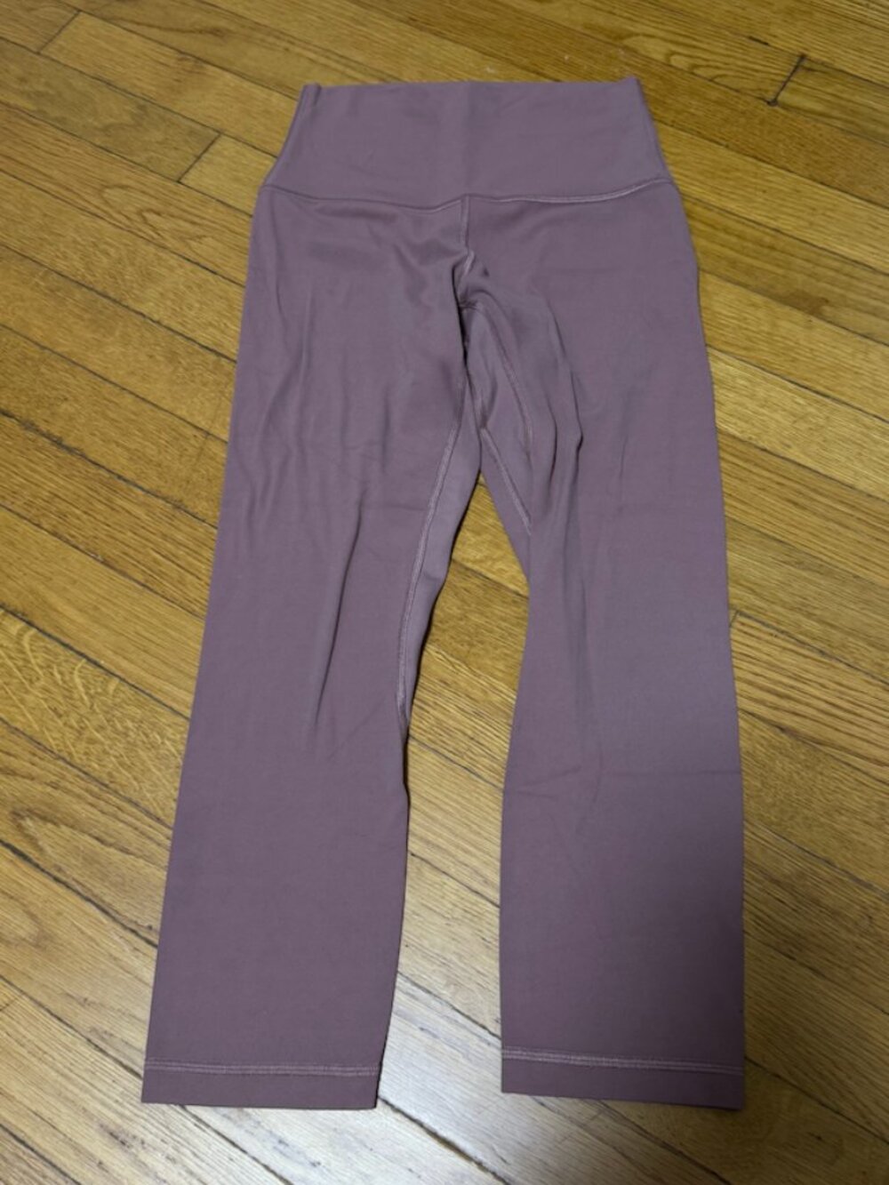 Lululemon Spiced Chai Align Crop, 21" - Size 4